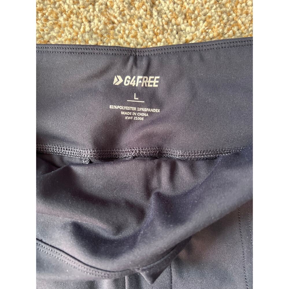 G4 Free Women's Yoga Pant. Navy Blue Flare Leg. Size Large - Picture 3 of 5